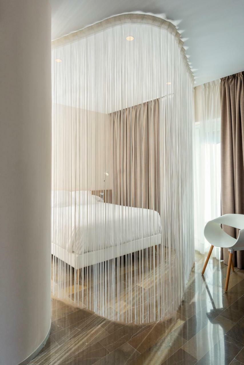 Torre Homenaje Historical Suites Севилья Экстерьер фото